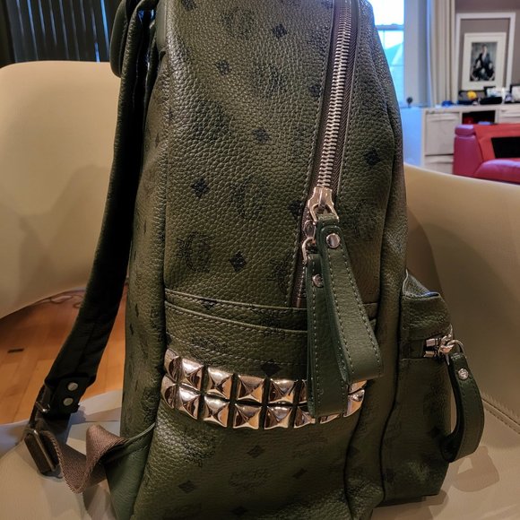 MCM Visetos Medium Stark Backpack Rosin - Picture 4 of 4